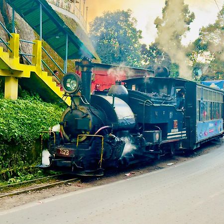 Hotel Lee Green- Best Family Hotel In Darjeeling Darjeeling  Dış mekan fotoğraf